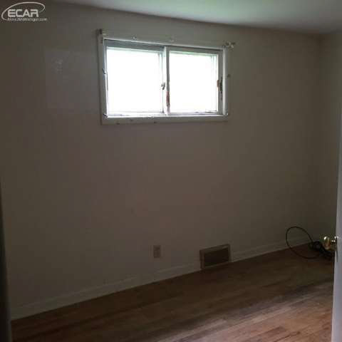 4375 Grange Hall Road Holly, MI 48442 - Photo 5 of 10 20442981-4.JPG