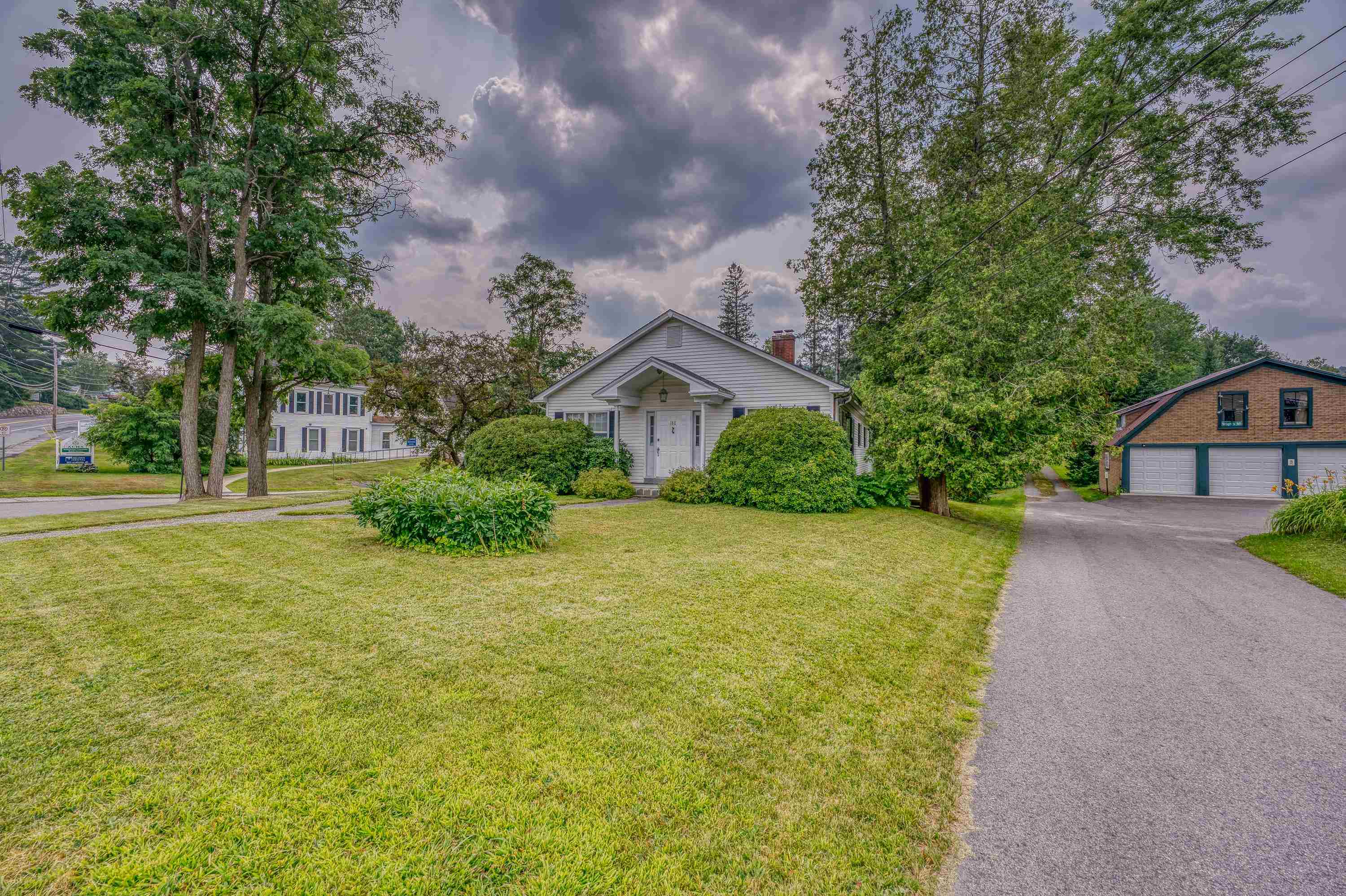 188 Cottage Street Littleton, NH 03561 - Photo 13 of 45