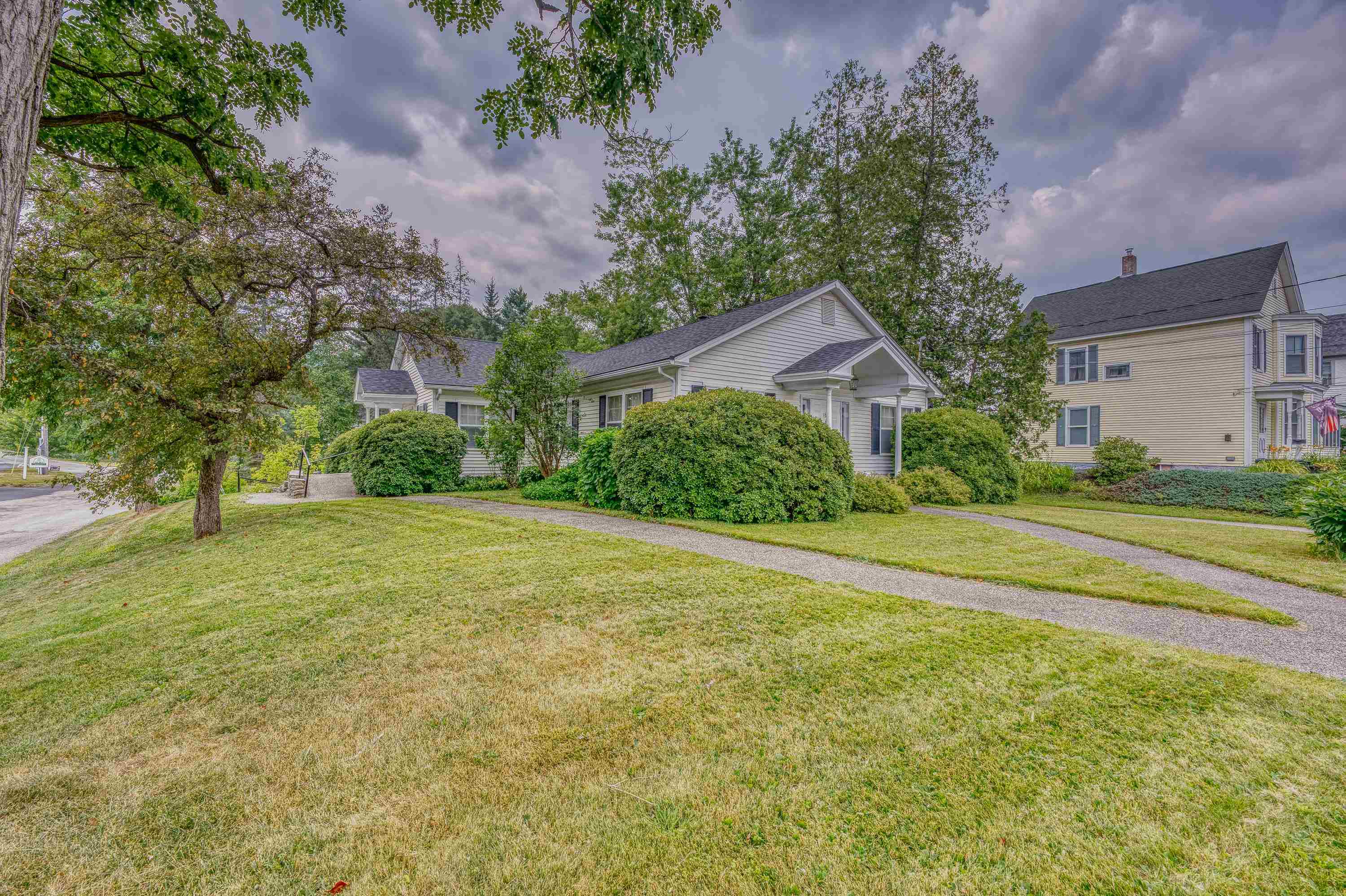 188 Cottage Street Littleton, NH 03561 - Photo 14 of 45