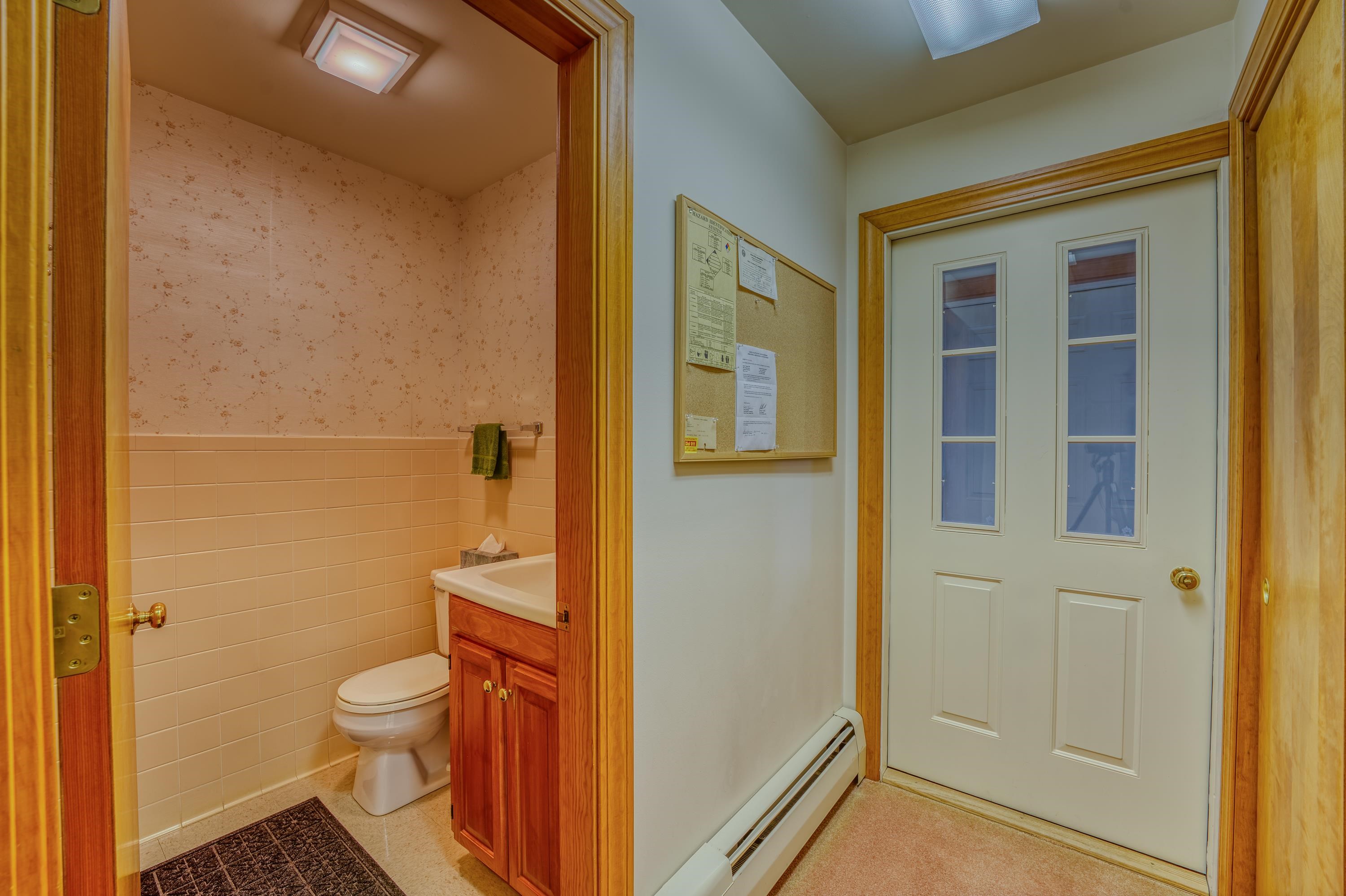 188 Cottage Street Littleton, NH 03561 - Photo 29 of 45