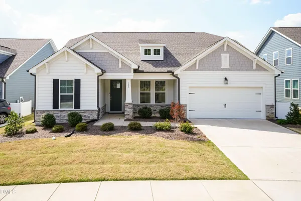 $2,495 | 124 Clapper Lane, Holly Springs, NC 27540