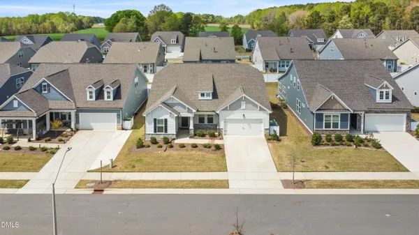 $2,495 | 124 Clapper Lane, Holly Springs, NC 27540