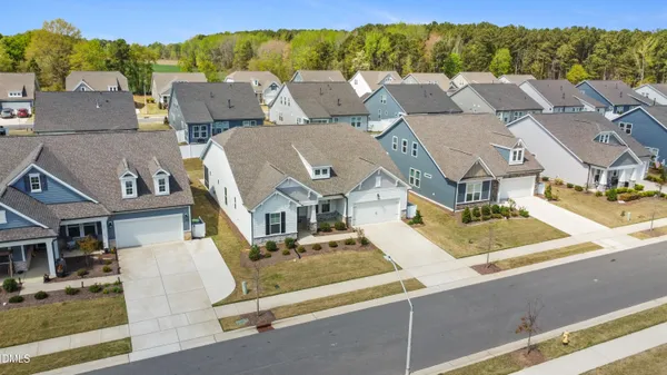 $2,495 | 124 Clapper Lane, Holly Springs, NC 27540