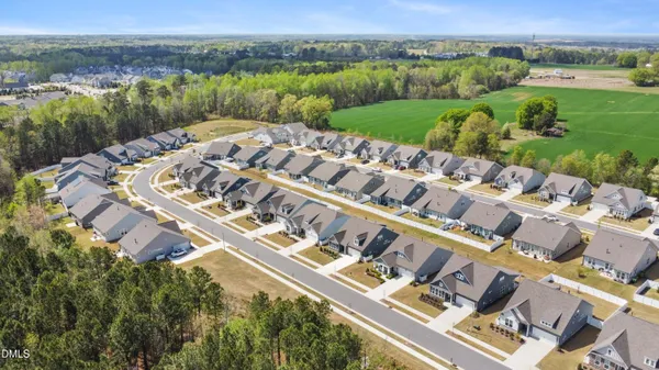 $2,495 | 124 Clapper Lane, Holly Springs, NC 27540