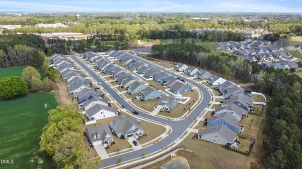$2,495 | 124 Clapper Lane, Holly Springs, NC 27540
