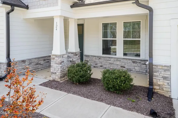 $2,495 | 124 Clapper Lane, Holly Springs, NC 27540