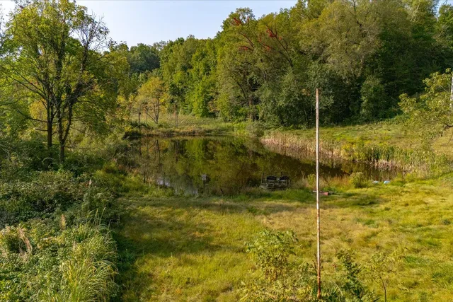 $274,900 | 5750 Wood School Road, Freeport, MI 49325