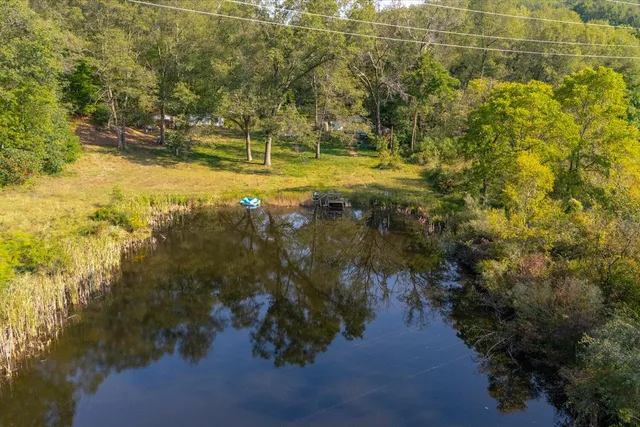 $274,900 | 5750 Wood School Road, Freeport, MI 49325