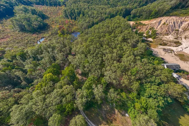 $274,900 | 5750 Wood School Road, Freeport, MI 49325