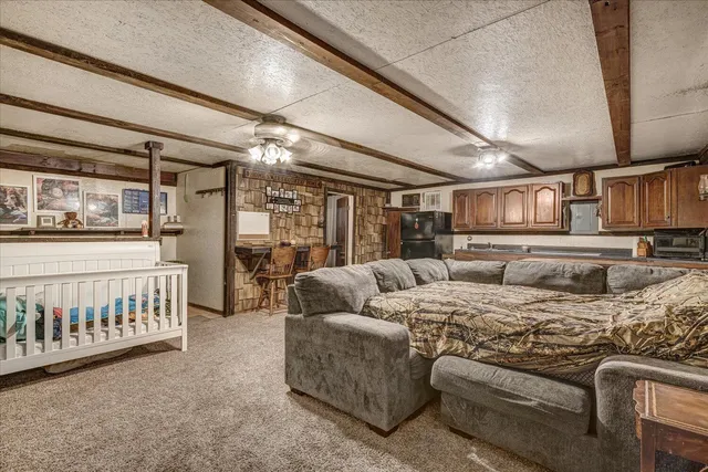 $274,900 | 5750 Wood School Road, Freeport, MI 49325