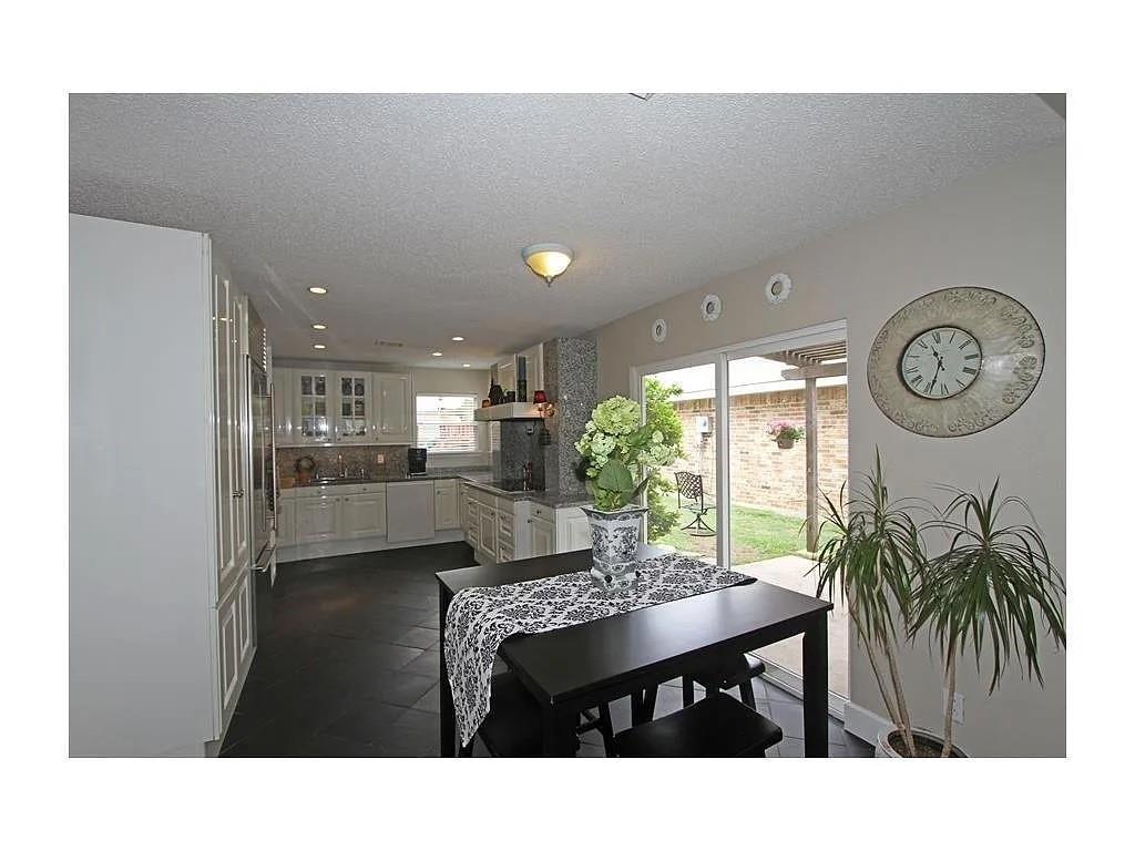 7893 Abbey Road Frisco, TX 75035 - Photo 4 of 15