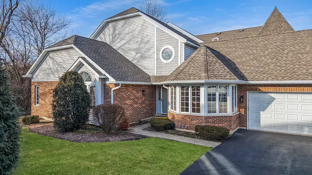 $499,900 | 13940 Steepleview Lane, Unit 13940, Lemont, IL 60439