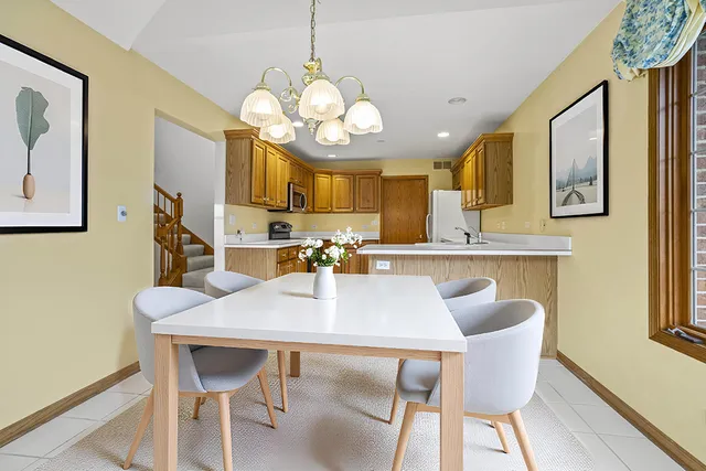 $499,900 | 13940 Steepleview Lane, Unit 13940, Lemont, IL 60439