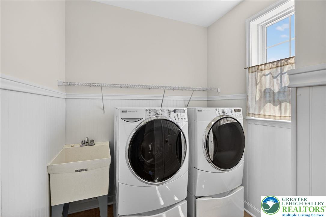 353 Farmington Road Breinigsville, PA 18031 - Photo 22 of 41 Convenient laundry...