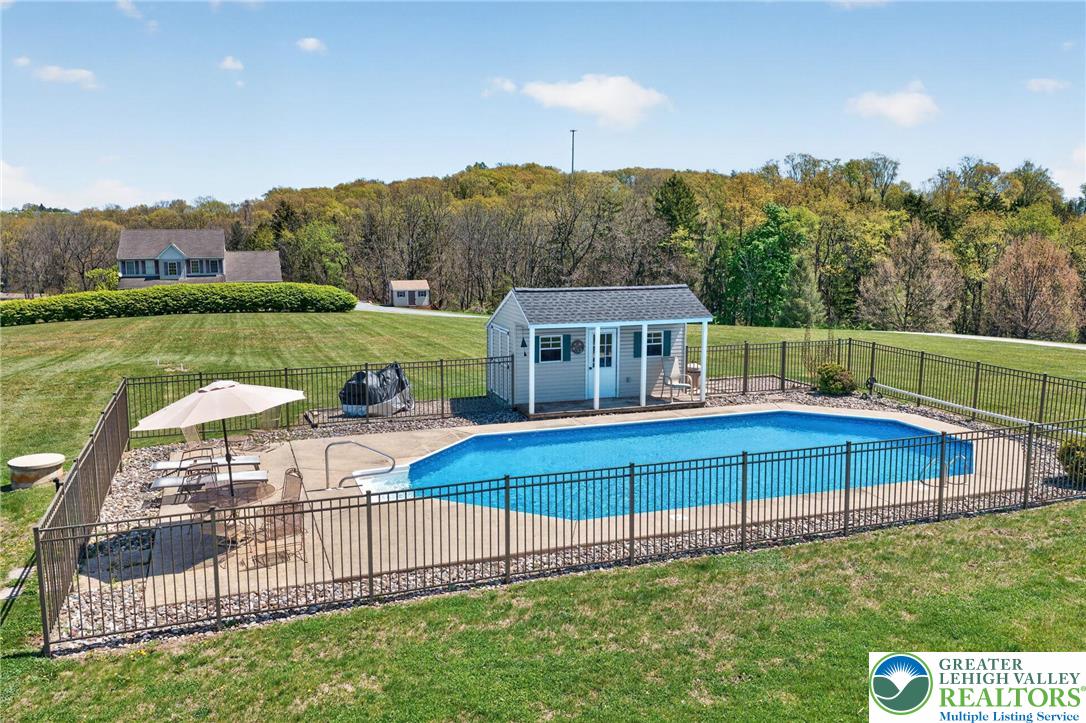 353 Farmington Road Breinigsville, PA 18031 - Photo 39 of 41 Pool house adds convenience and charm
