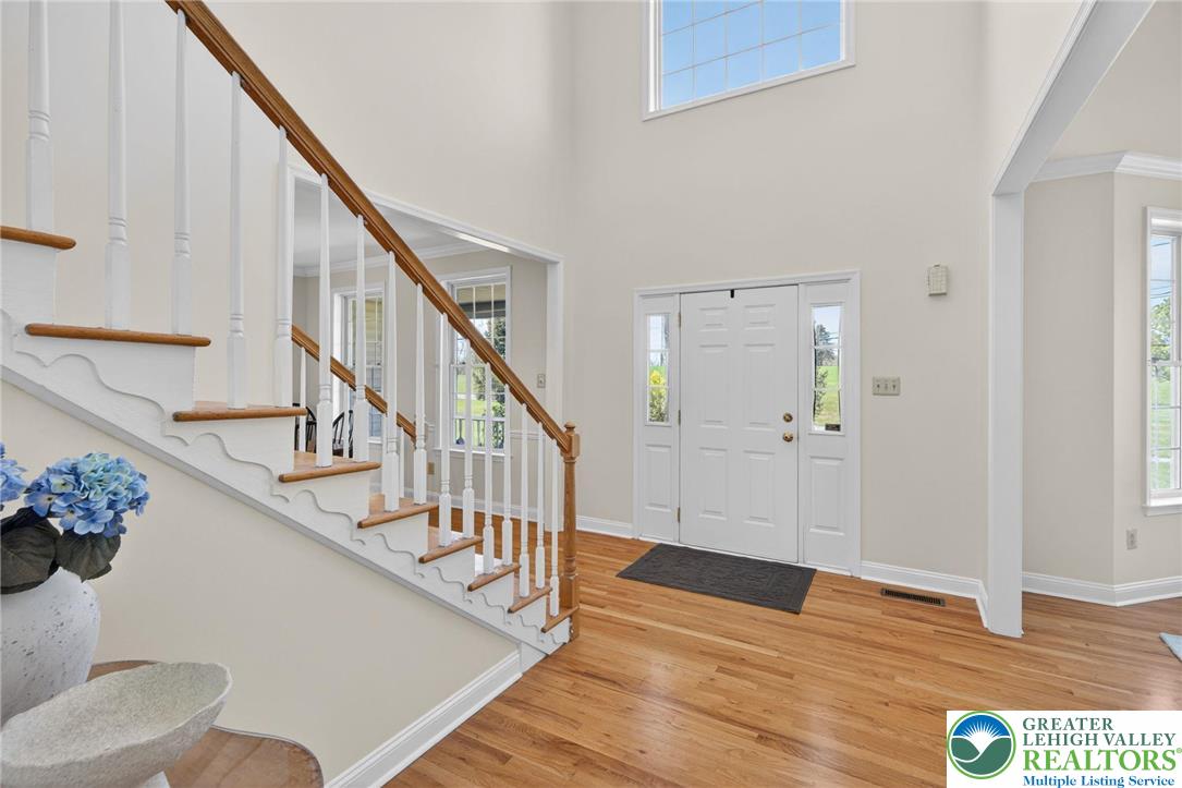 353 Farmington Road Breinigsville, PA 18031 - Photo 5 of 41