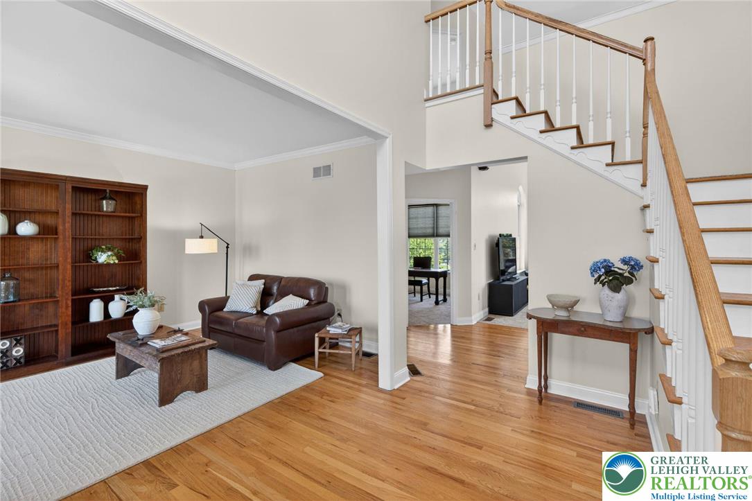 353 Farmington Road Breinigsville, PA 18031 - Photo 6 of 41