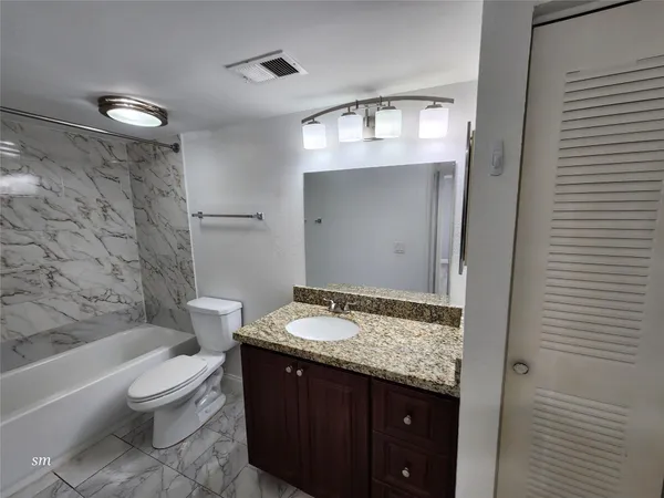 $1,750 | 2736 South University Drive, Unit 1101, Davie, FL 33328