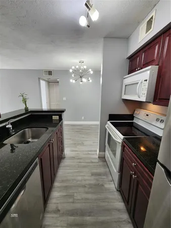 $1,750 | 2736 South University Drive, Unit 1101, Davie, FL 33328