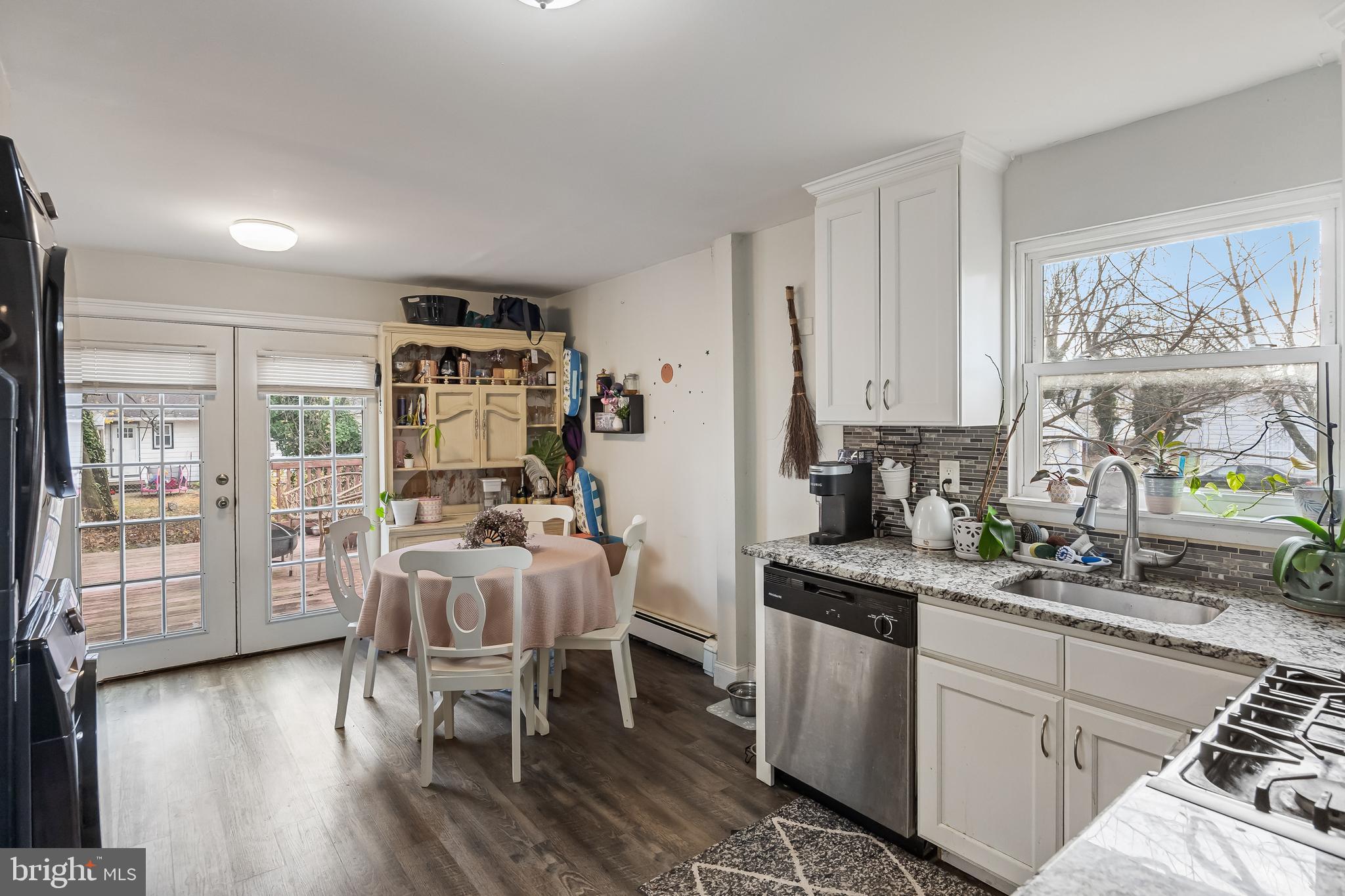 26 East Phoenix Avenue Lawnside, NJ 08045 - Photo 11 of 37