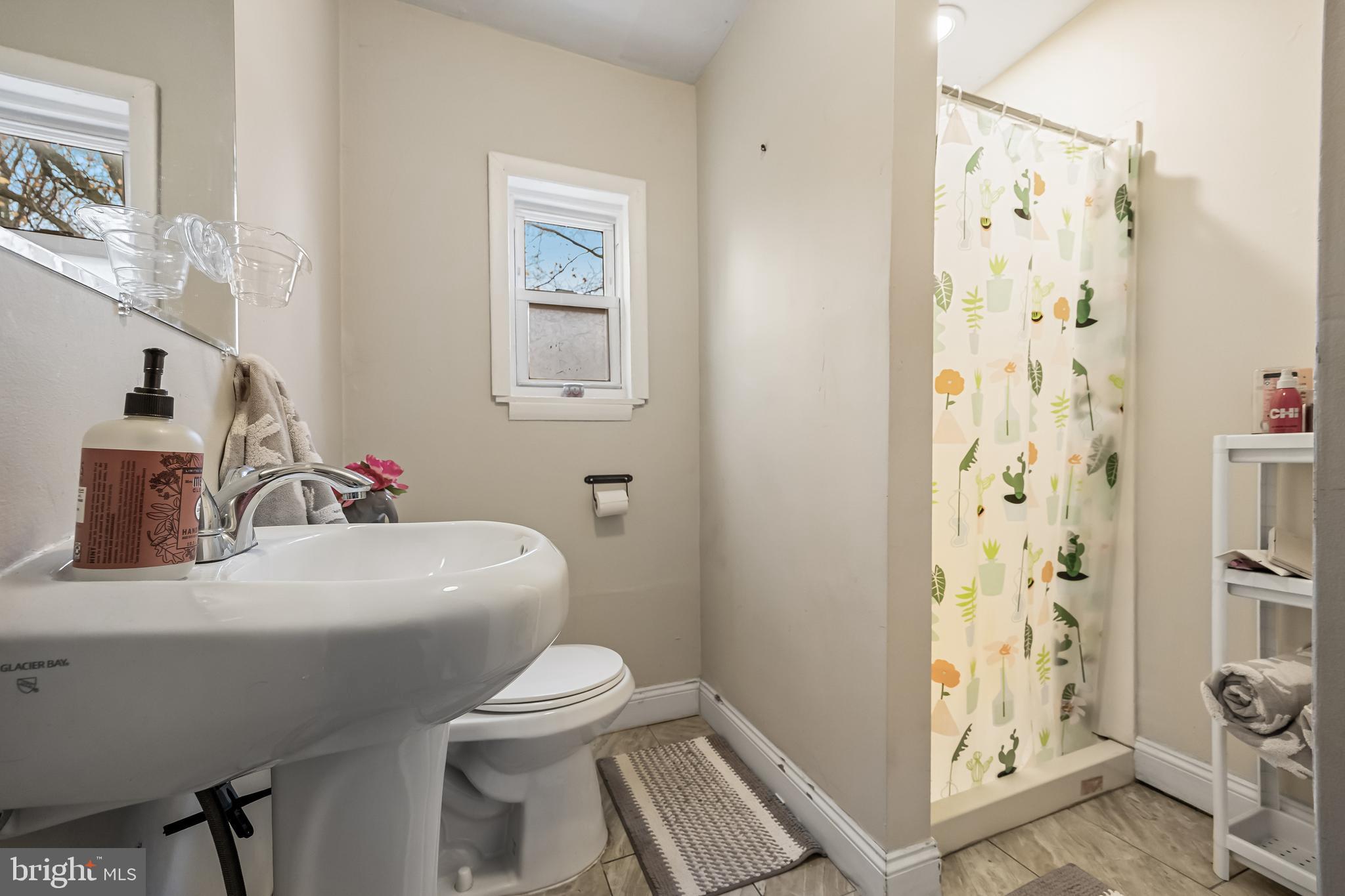 26 East Phoenix Avenue Lawnside, NJ 08045 - Photo 18 of 37