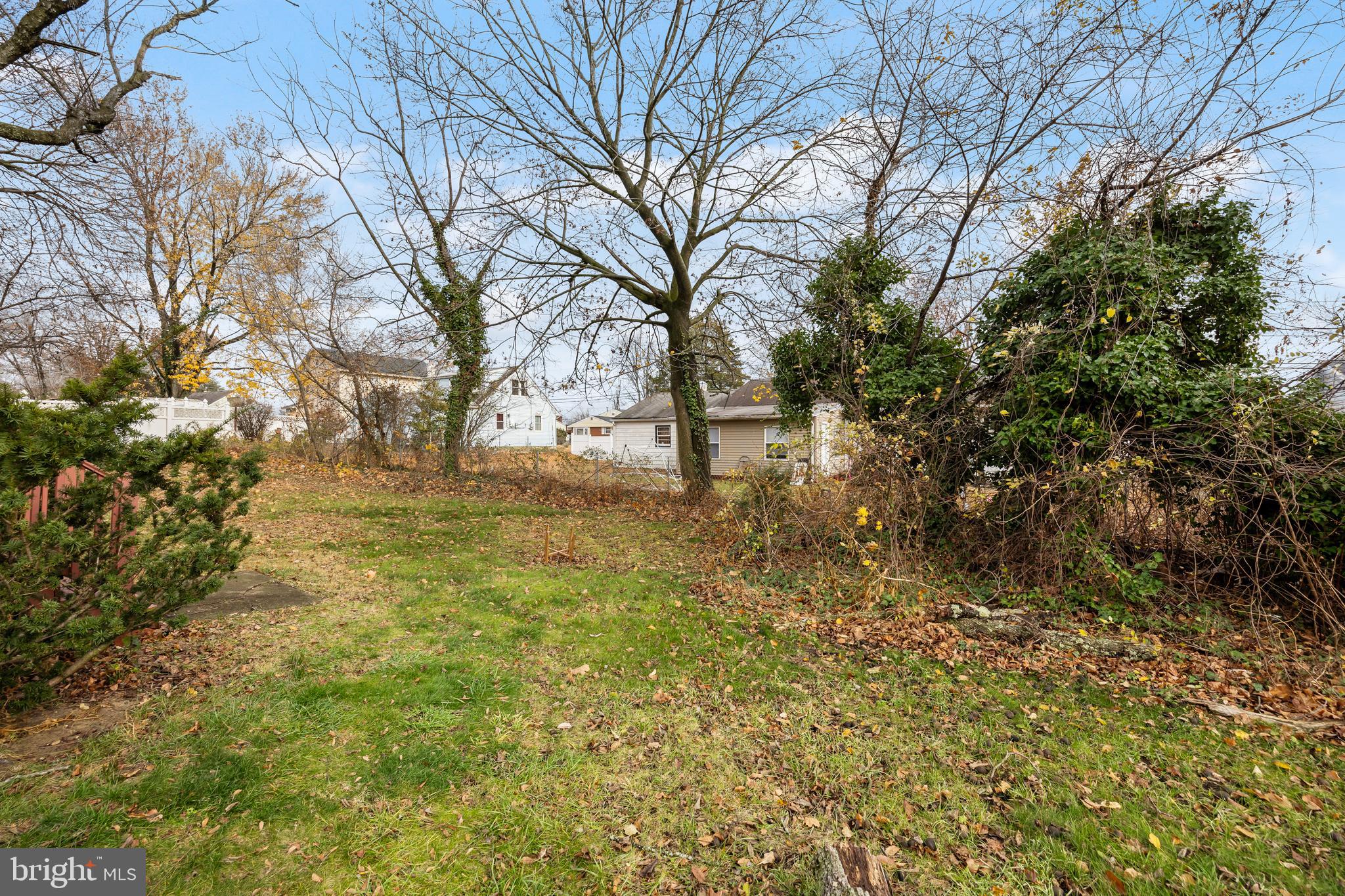 26 East Phoenix Avenue Lawnside, NJ 08045 - Photo 29 of 37