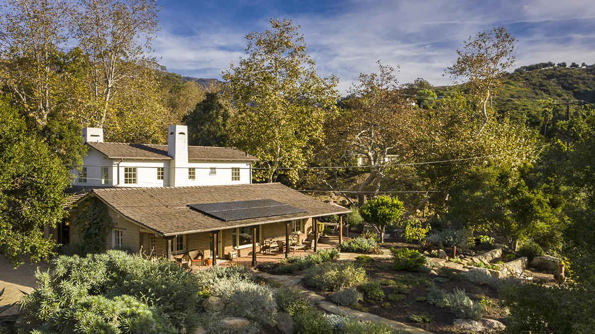 2960 Torito Road Santa Barbara, CA 93108 - Photo 2 of 18 Front Porch