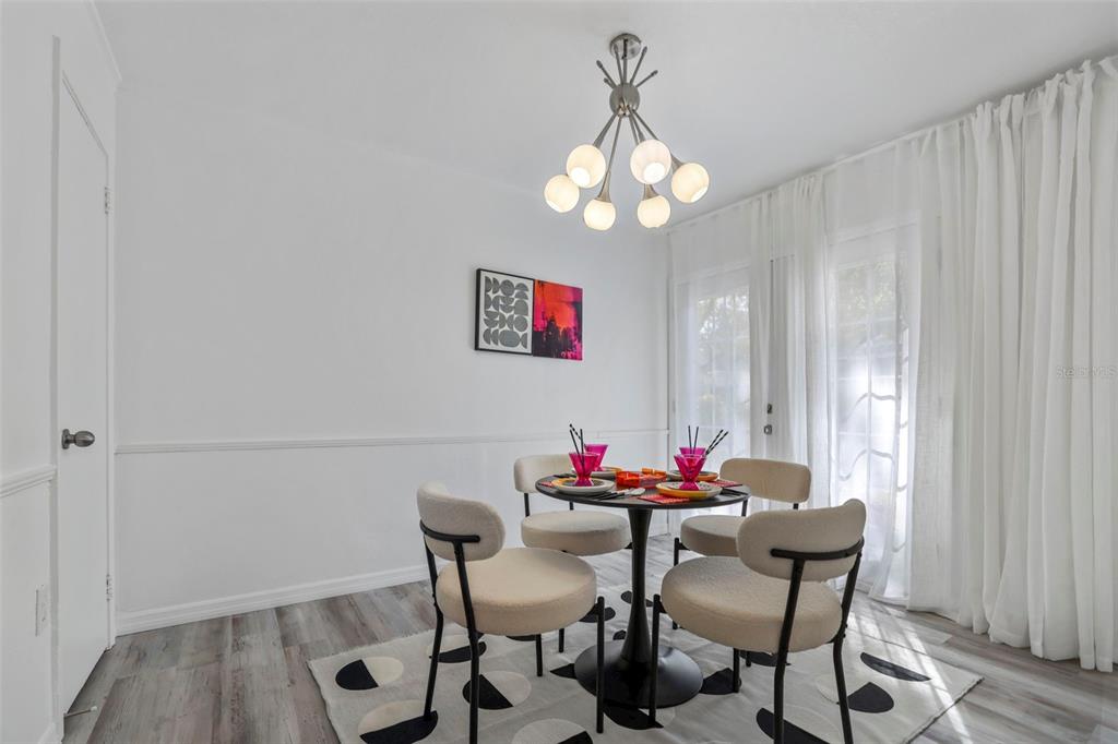 559 Scotland Street Dunedin, FL 34698 - Photo 17 of 66