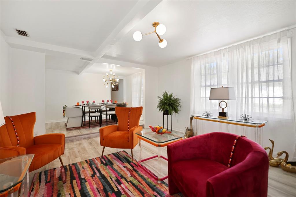 559 Scotland Street Dunedin, FL 34698 - Photo 3 of 66