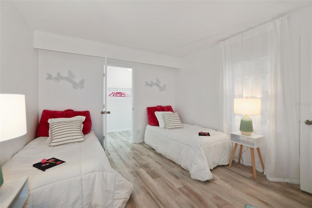 559 Scotland Street Dunedin, FL 34698 - Photo 37 of 66