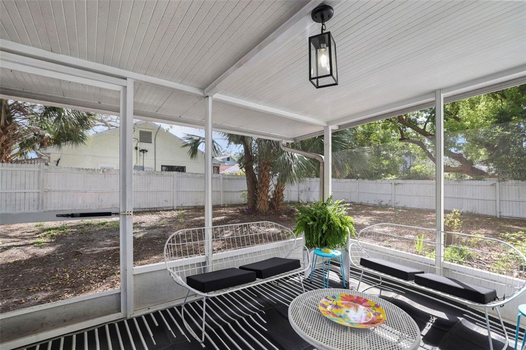 559 Scotland Street Dunedin, FL 34698 - Photo 49 of 66