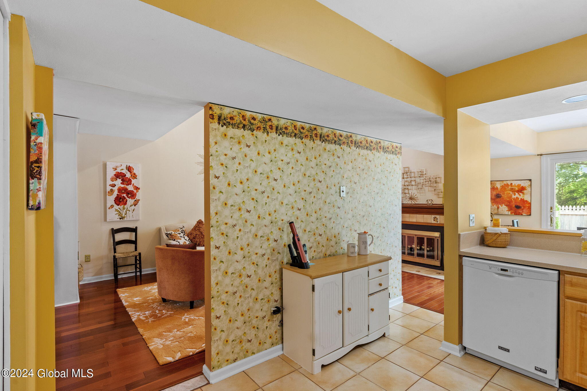 20 Quincy Road Bethlehem, NY 12077 - Photo 18 of 48 24-web-or-mls-20-quincy-rd