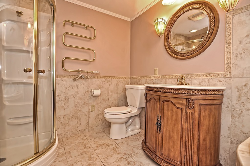 165 Howe Street Natick, MA 01760 - Photo 19 of 30 Gallery Image 19