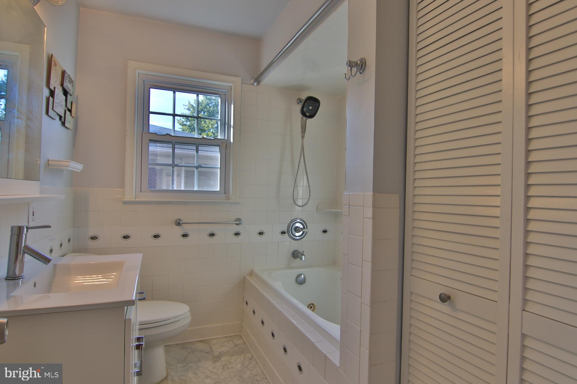 714 East Maple Road Linthicum, MD 21090 - Photo 16 of 42 Full bath