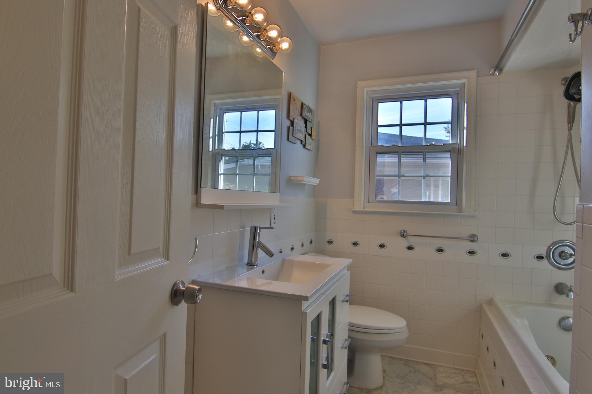 714 East Maple Road Linthicum, MD 21090 - Photo 17 of 42 Full Bath