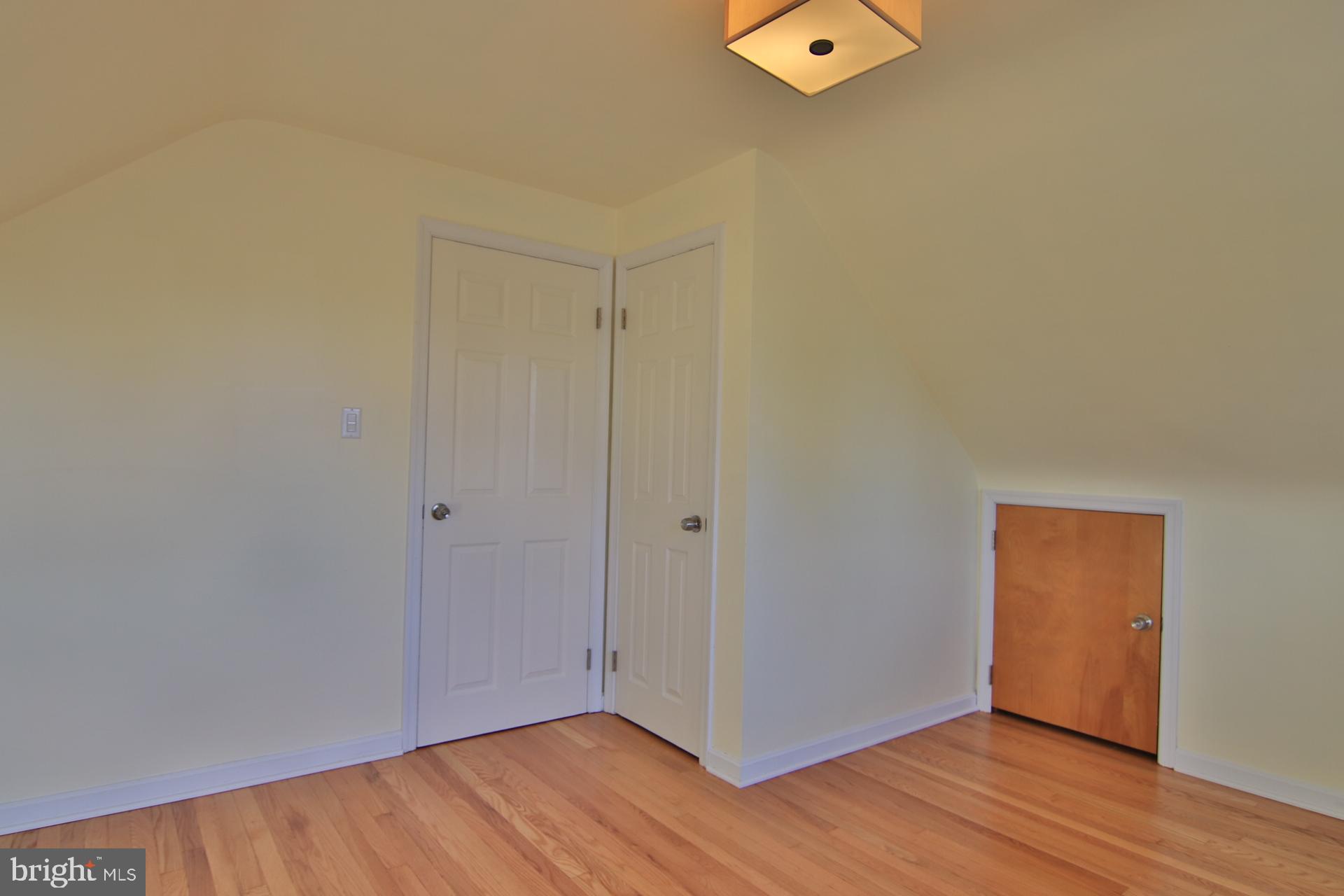 714 East Maple Road Linthicum, MD 21090 - Photo 21 of 42 Bedroom 3