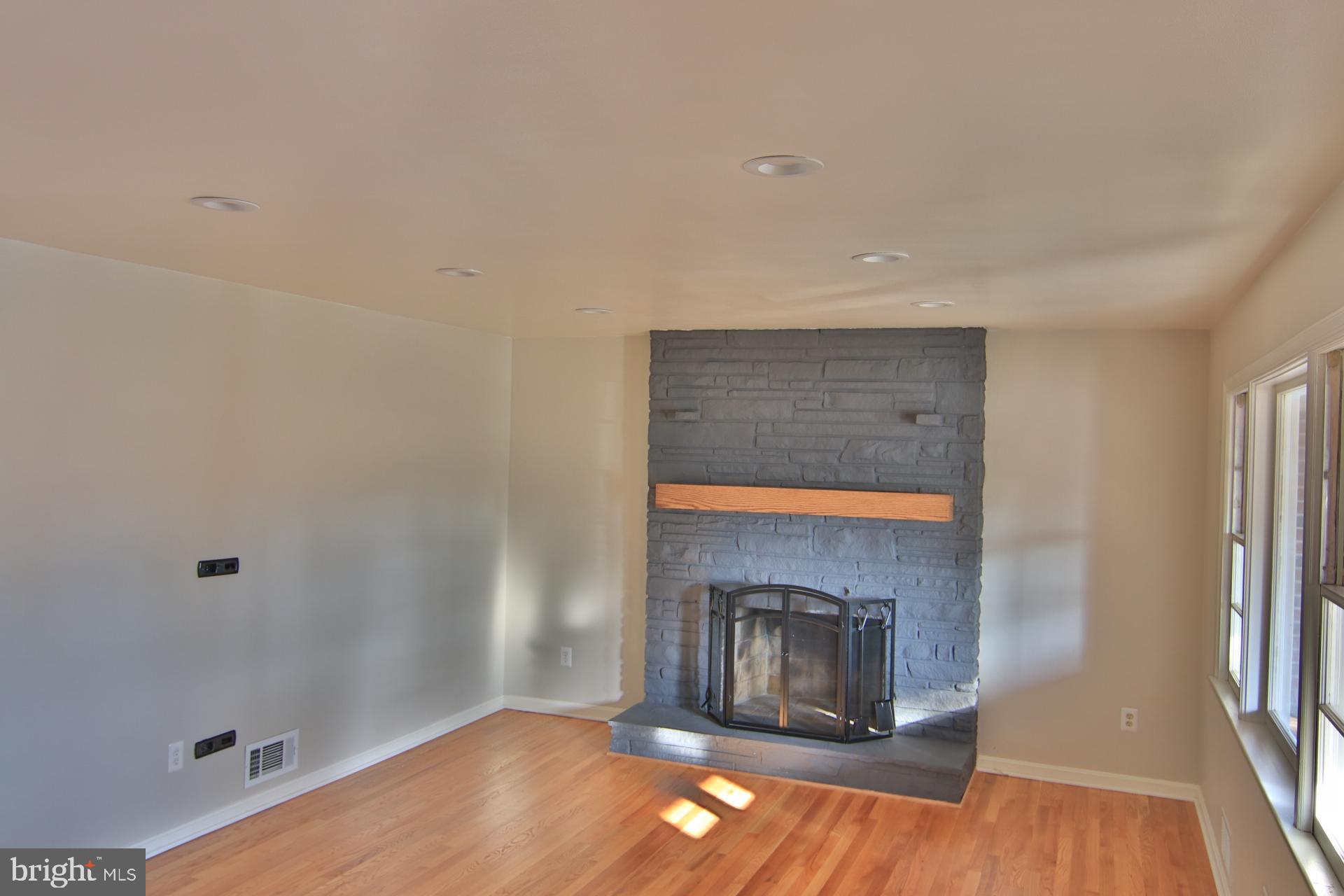 714 East Maple Road Linthicum, MD 21090 - Photo 7 of 42 Living Room Fireplace