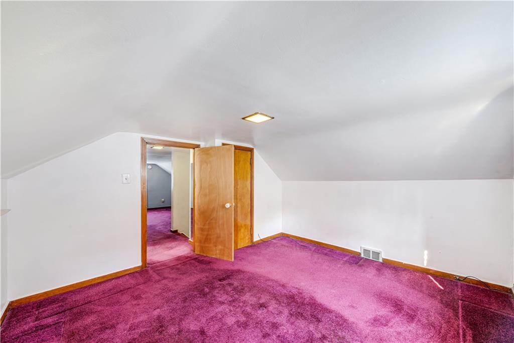 1233 Holmes Street McKees Rocks, PA 15136 - Photo 18 of 24