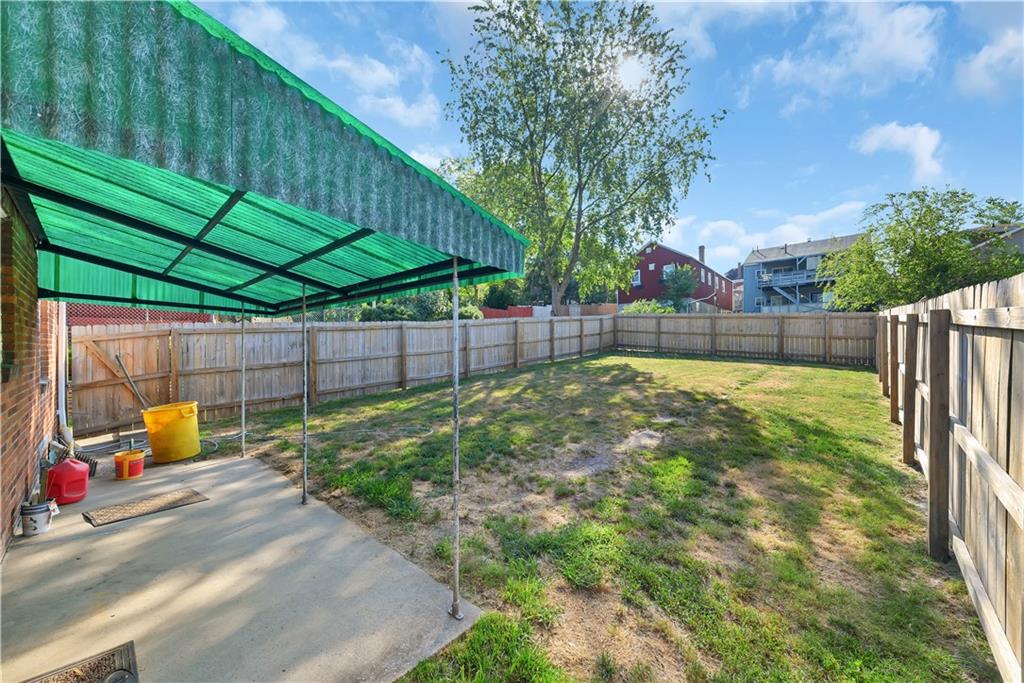 1233 Holmes Street McKees Rocks, PA 15136 - Photo 22 of 24