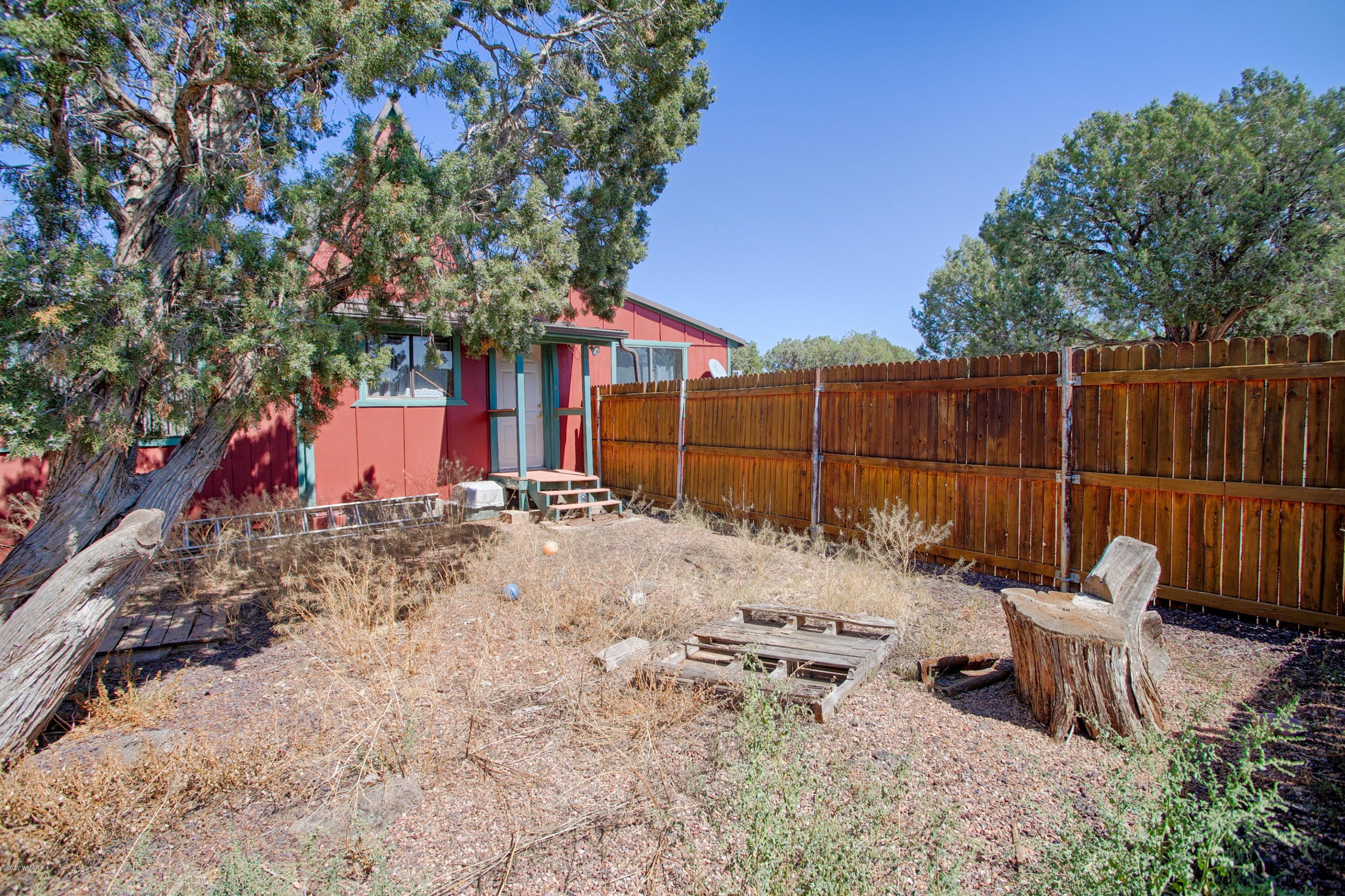 7933 Christmas Tree Road Show Low, AZ 85901 - Photo 16 of 28