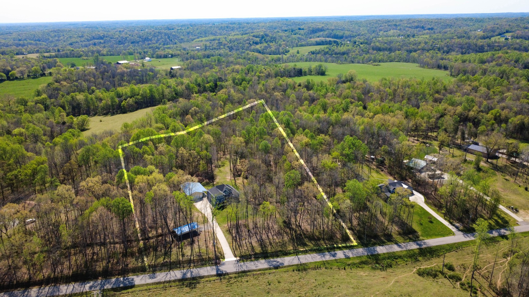 573 Swift Lane Southside, TN 37171 - Photo 6 of 96