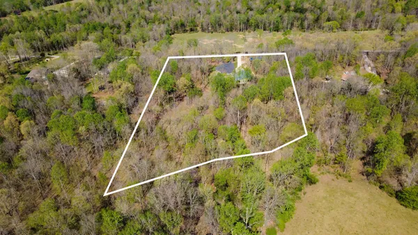 $775,000 | 573 Swift Lane, Southside, TN 37171
