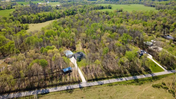 $775,000 | 573 Swift Lane, Southside, TN 37171