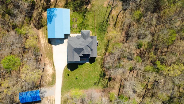 $775,000 | 573 Swift Lane, Southside, TN 37171