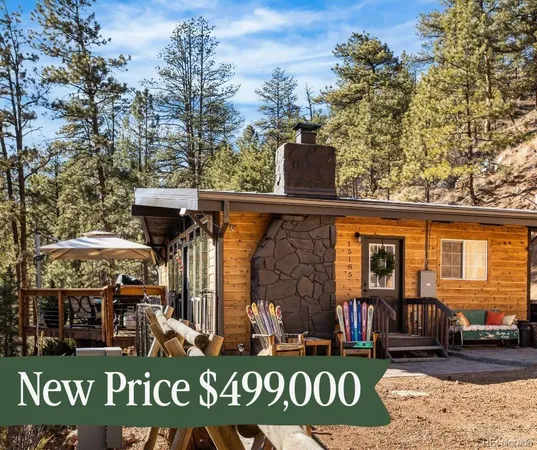 a view of outdoor space with front door