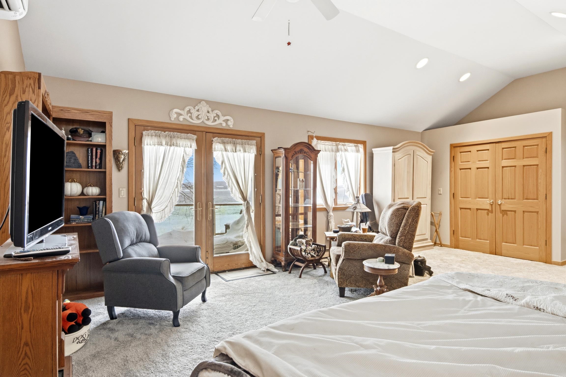 10 South Stony Point Road Suttons Bay, MI 49682 - Photo 26 of 58