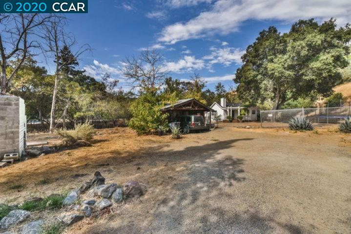 11977 Foothill Road Sunol, CA 94586 - Photo 15 of 24 Gallery Image 15