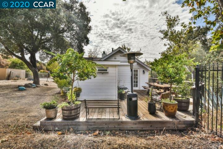 11977 Foothill Road Sunol, CA 94586 - Photo 17 of 24 Gallery Image 17