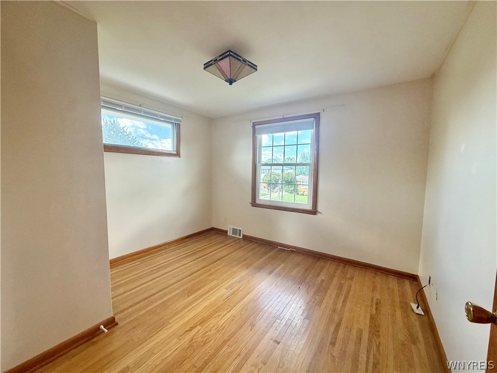47 Leonore Road Amherst, NY 14226 - Photo 11 of 15 Gallery Image 11