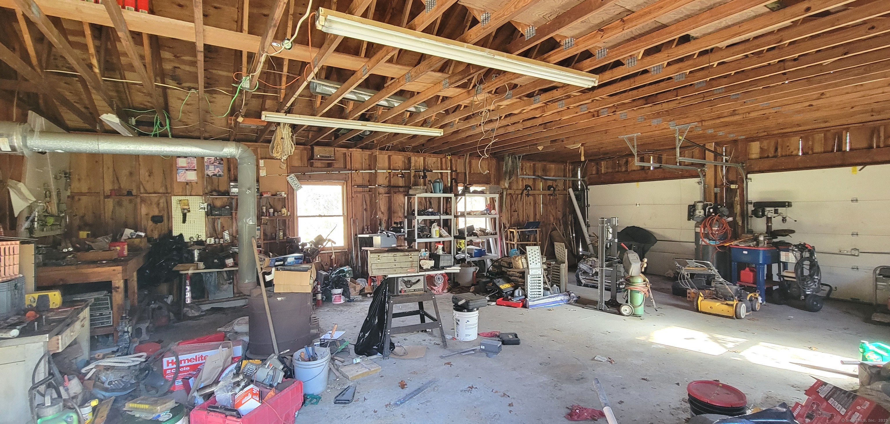 118 Bloomingdale Road Waterford, CT 06375 - Photo 15 of 29